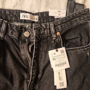 Zara Mom Fit Slim Leg High Waist Jeans